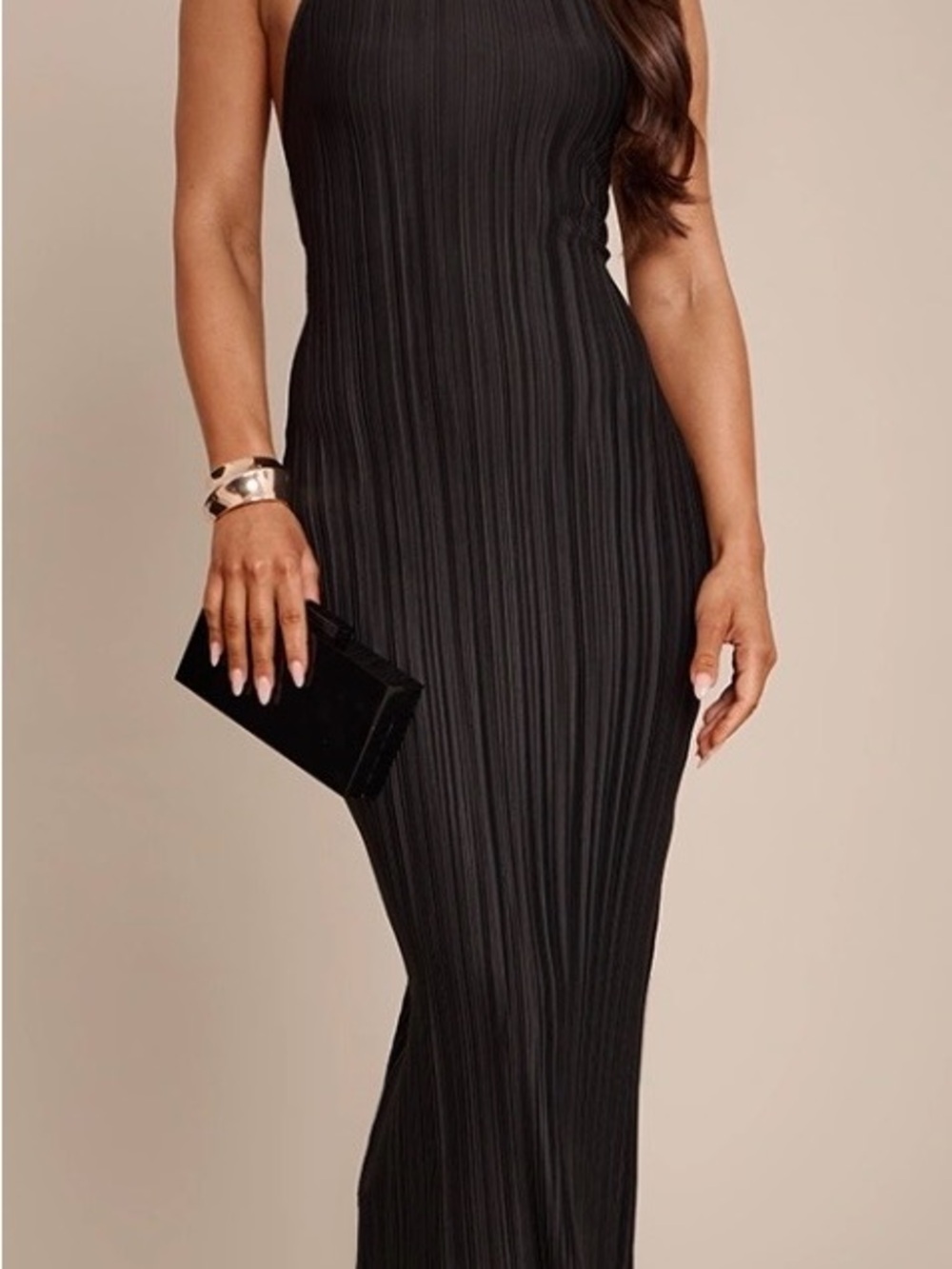 PrettyLittleThing Black Pleated Maxi Dress